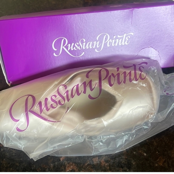 Russian pointe Rubin NEW! RP Pointe shoes - Picture 6 of 7